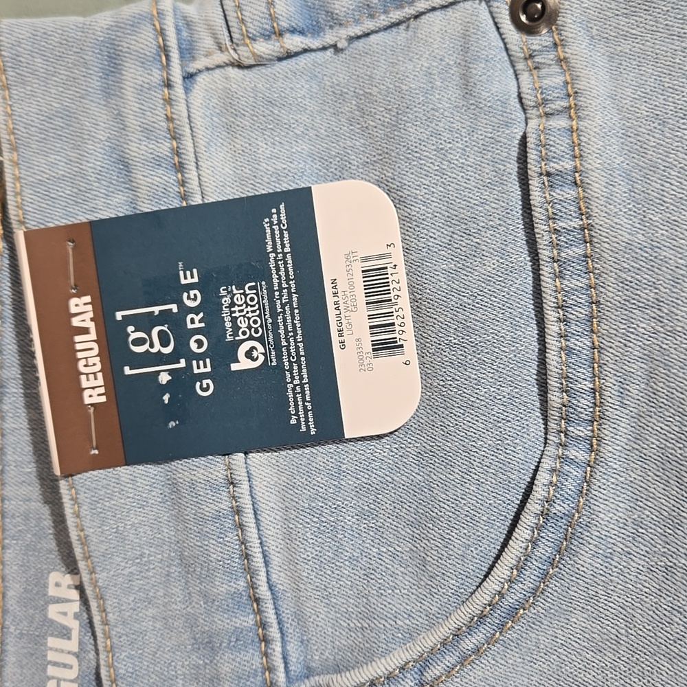 2 Pair George G Men's Light Wash Regular Straight Leg Blue Stretch Jeans 32X32 - Picture 3 of 4